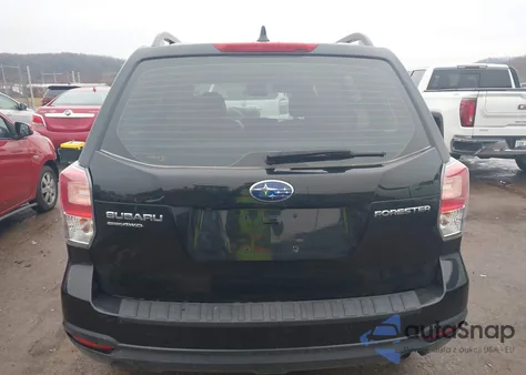 2018 Subaru Forester 2.5I z USA, uszkodzony, nr VIN JF2SJABC6JH591409